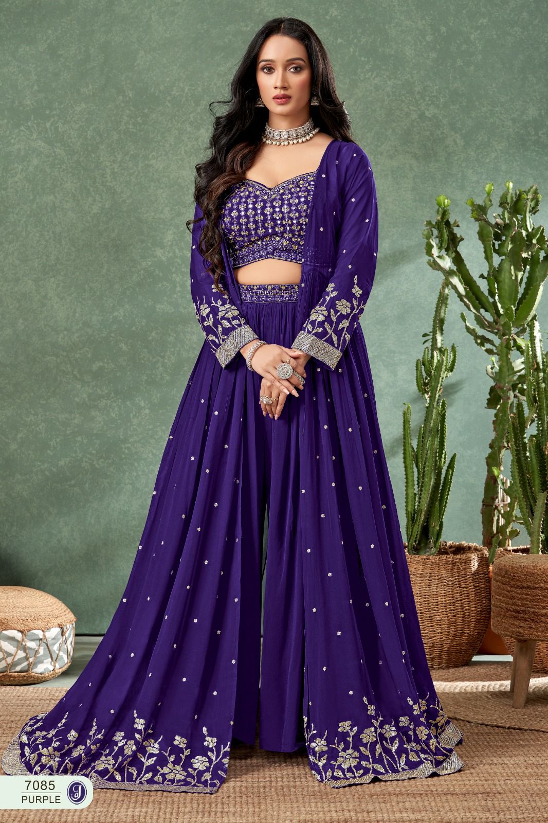 BEAUTIFUL VIOLET SHRUG STYLE INDOWESTERN - Main Image